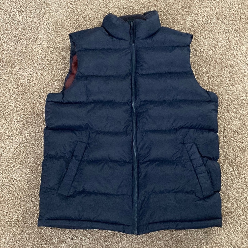 Old Navy Men's Navy Puffer Vest (S)